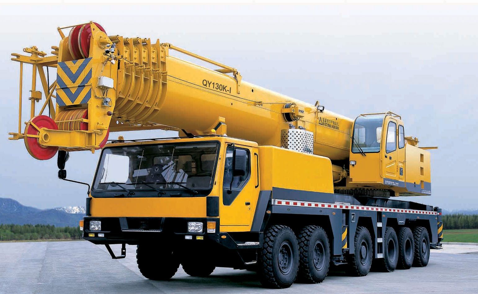 QY130K-I Truck Crane